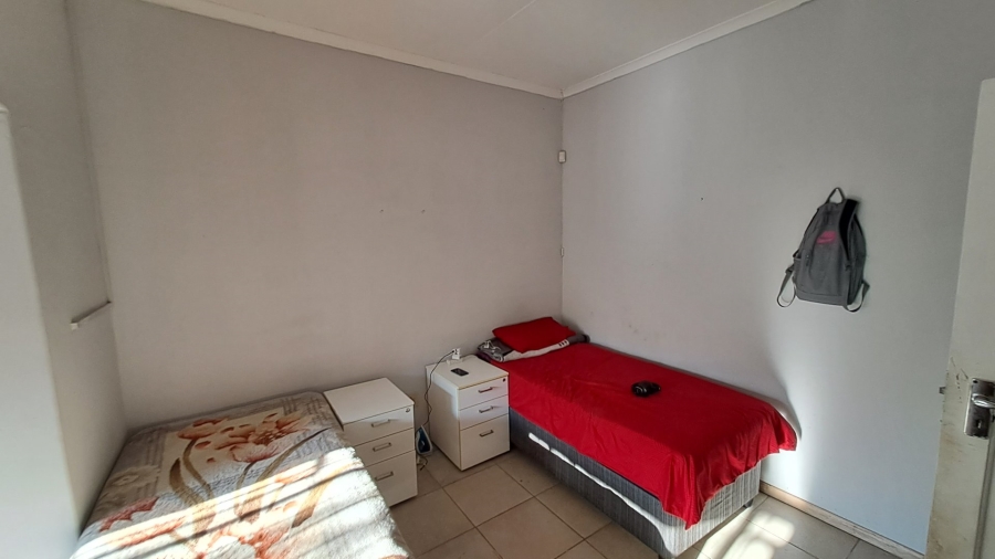 5 Bedroom Property for Sale in Park West Free State
